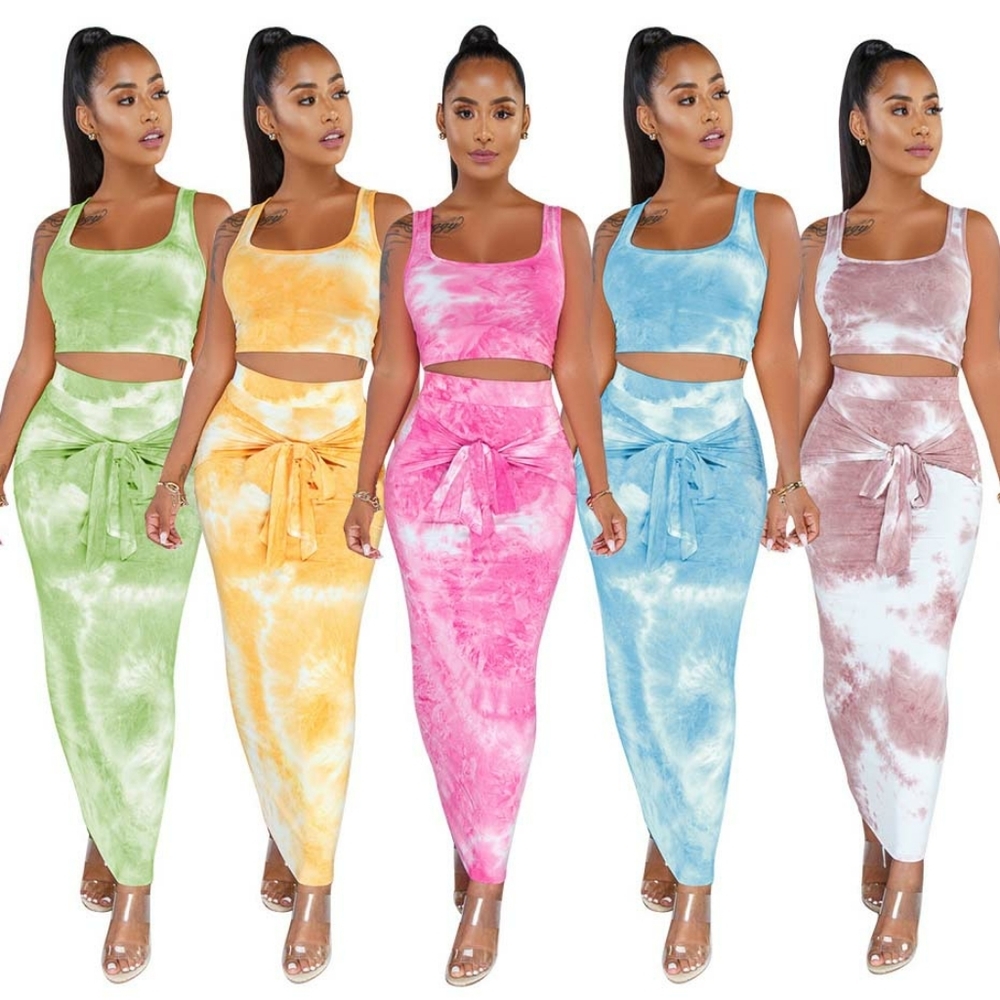 Two piece crop top and skirt ser